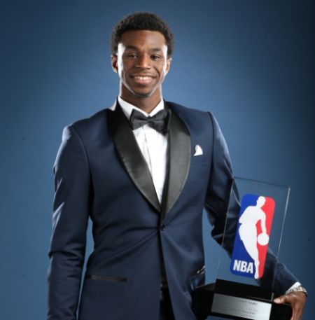 孔帕尼：不关注本菲卡与格雷罗的传闻，任何转会只会内部讨论（孔帕尼：不理会本菲卡、格雷罗传闻，转会议题只在内部讨论）