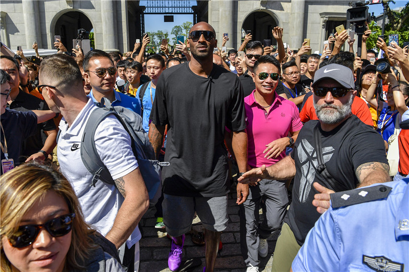 NBA战报：斯图尔特17分，活塞142-115大胜老鹰（NBA赛况：斯图尔特轰下17分，活塞142-115轻取老鹰）