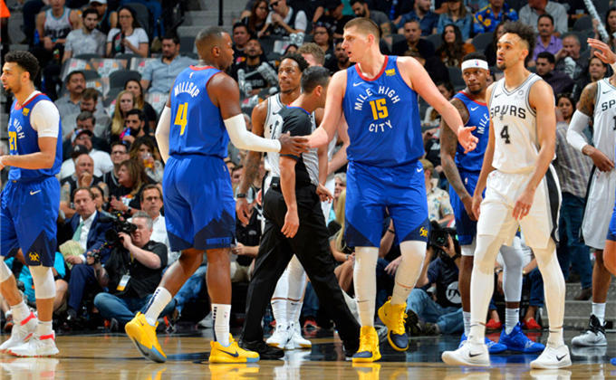 这不是偏哨，那是什么？（如果这不是偏哨，那还能是什么？）