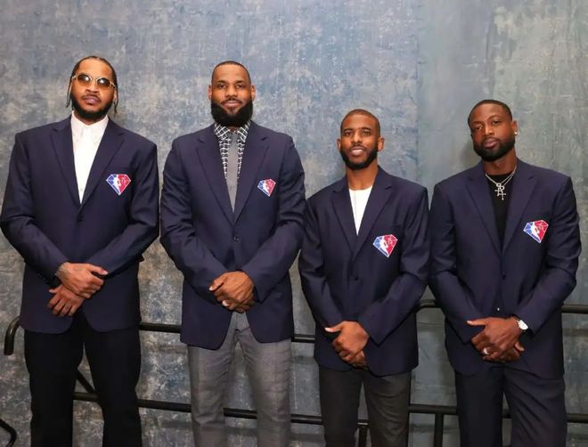 德佬：如果我们没有7万座的现代球场，如何与米兰双雄竞争（德佬：没7万座现代球场，怎么跟米兰双雄竞争？）