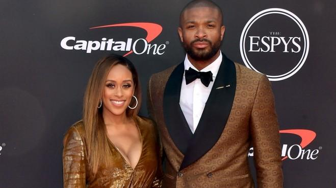 年轻球员释放潜力（青年球员展露锋芒）