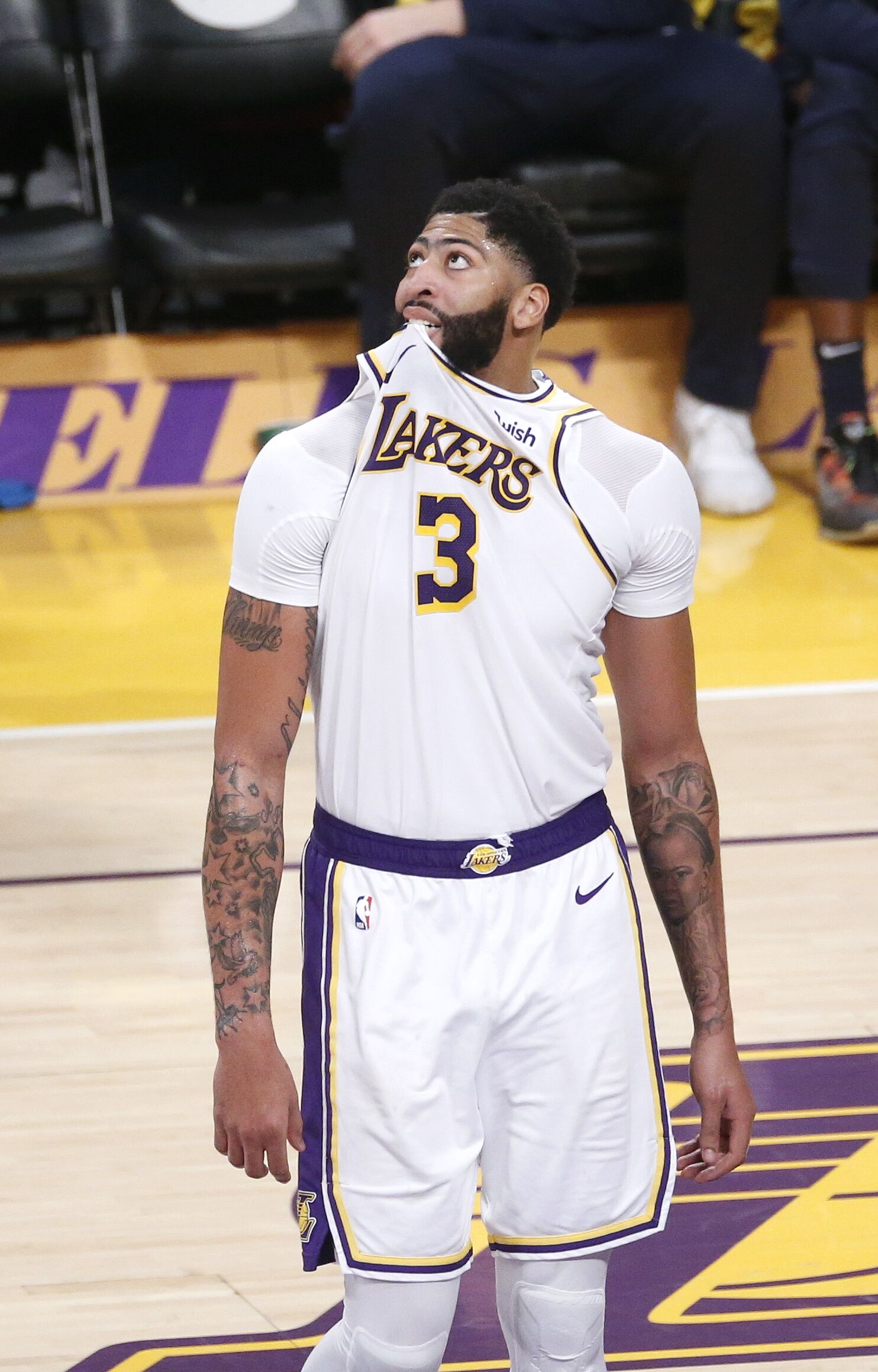 本轮欧冠最佳阵容：姆巴佩、维蒂尼亚领衔，赖斯、库库在列（欧冠本轮最佳阵容出炉：姆巴佩、维蒂尼亚压阵，赖斯、库库入选）